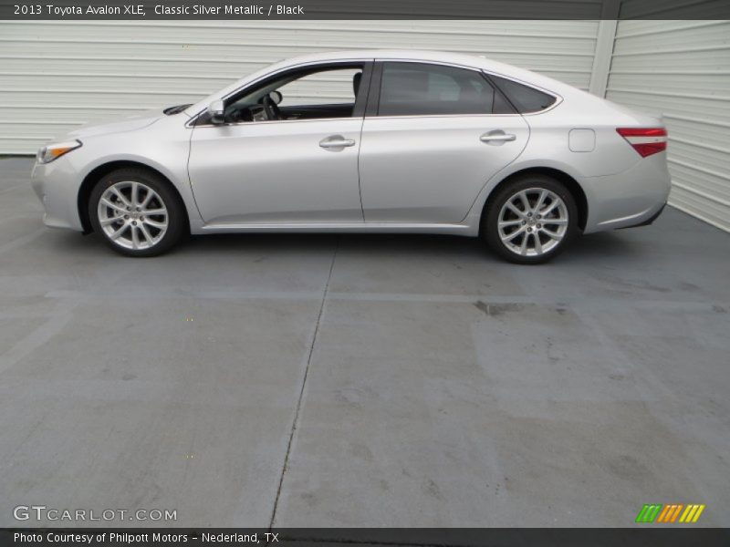 Classic Silver Metallic / Black 2013 Toyota Avalon XLE