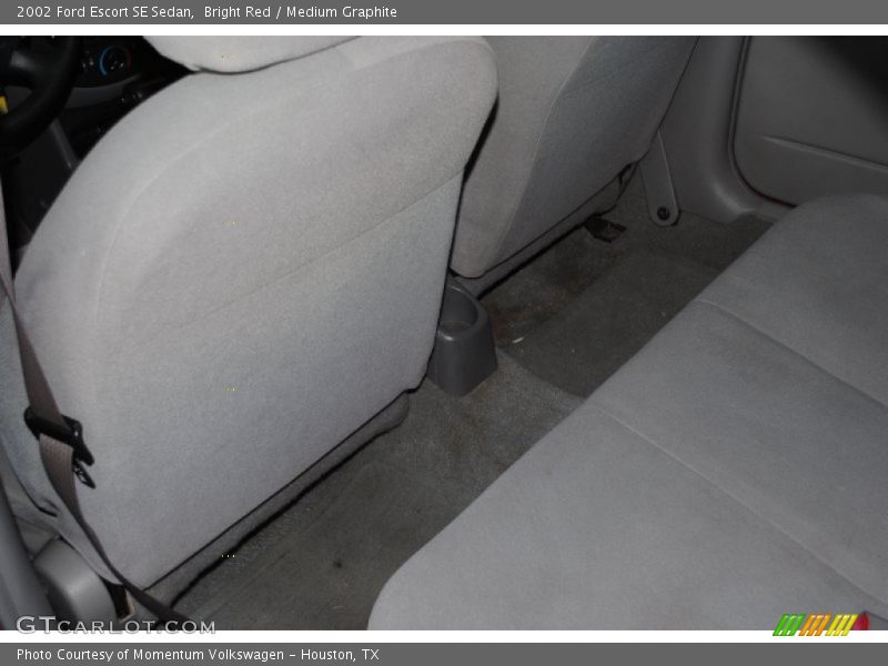 Bright Red / Medium Graphite 2002 Ford Escort SE Sedan