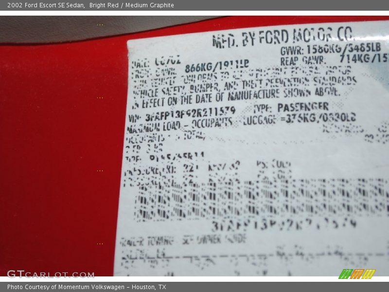 Bright Red / Medium Graphite 2002 Ford Escort SE Sedan