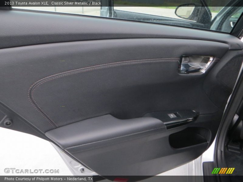 Classic Silver Metallic / Black 2013 Toyota Avalon XLE