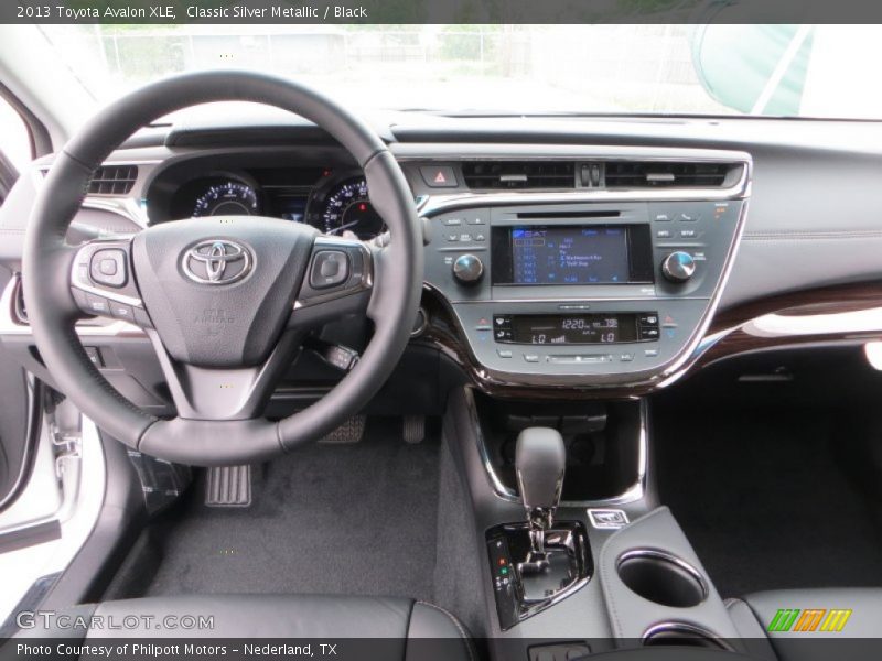 Classic Silver Metallic / Black 2013 Toyota Avalon XLE
