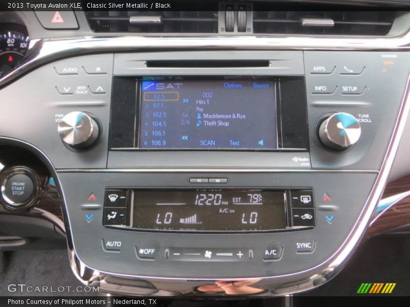Classic Silver Metallic / Black 2013 Toyota Avalon XLE