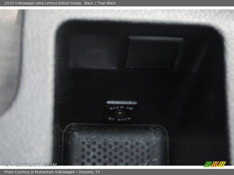 Black / Titan Black 2010 Volkswagen Jetta Limited Edition Sedan