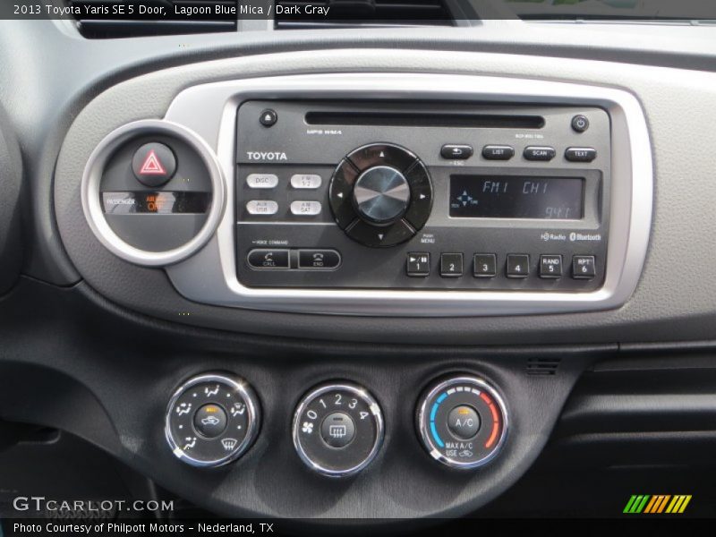 Lagoon Blue Mica / Dark Gray 2013 Toyota Yaris SE 5 Door