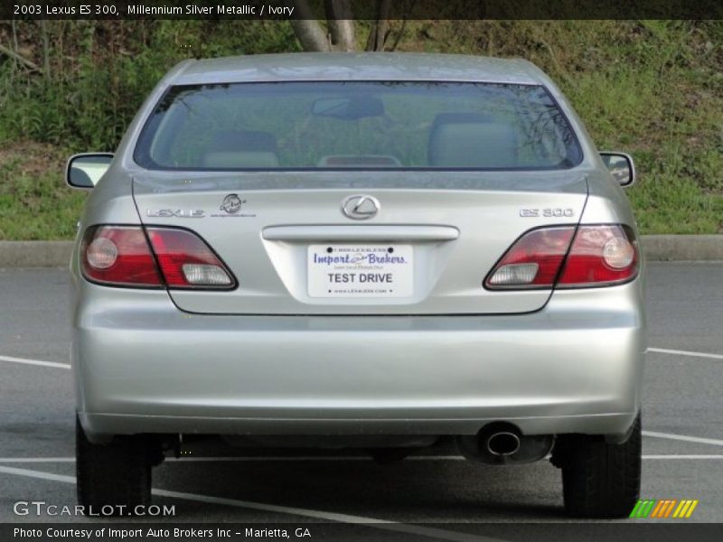 Millennium Silver Metallic / Ivory 2003 Lexus ES 300
