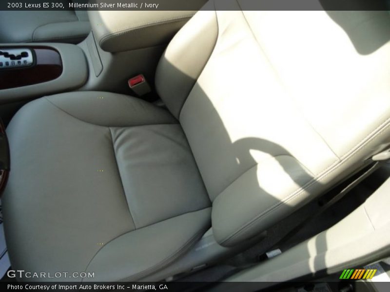 Millennium Silver Metallic / Ivory 2003 Lexus ES 300