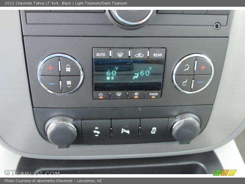Black / Light Titanium/Dark Titanium 2013 Chevrolet Tahoe LT 4x4