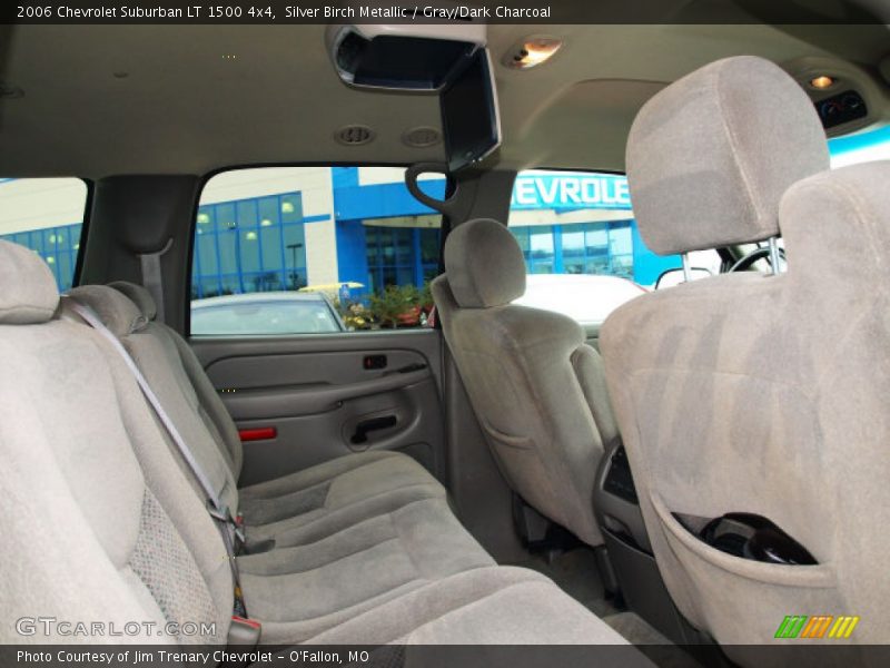 Silver Birch Metallic / Gray/Dark Charcoal 2006 Chevrolet Suburban LT 1500 4x4