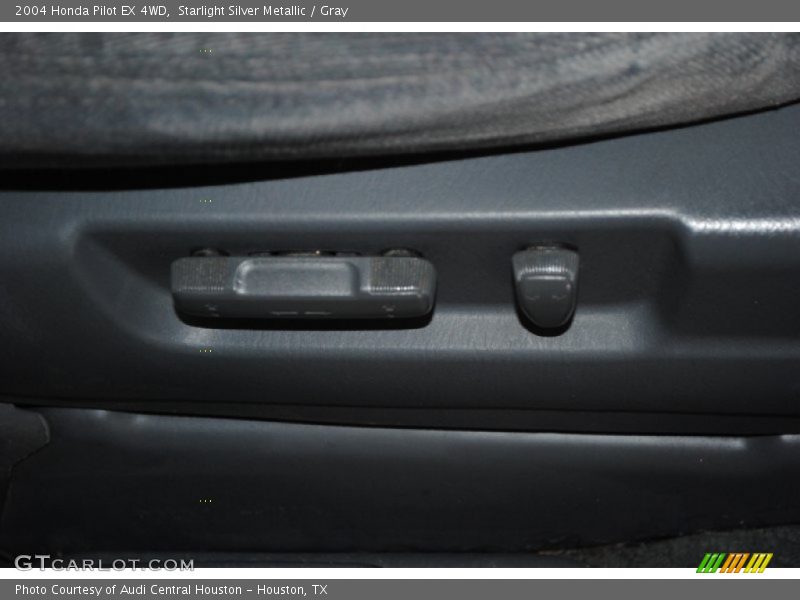 Starlight Silver Metallic / Gray 2004 Honda Pilot EX 4WD