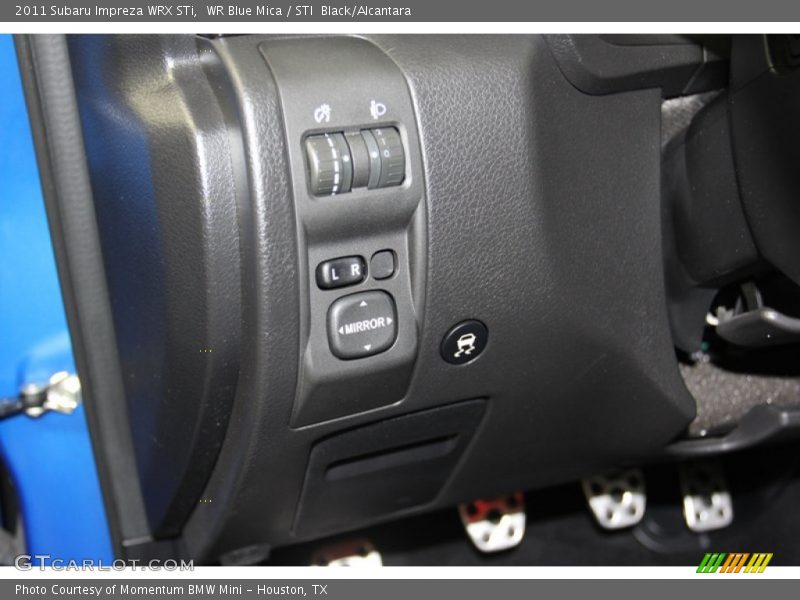 Controls of 2011 Impreza WRX STi
