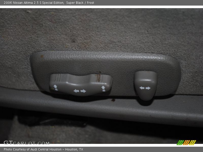 Super Black / Frost 2006 Nissan Altima 2.5 S Special Edition