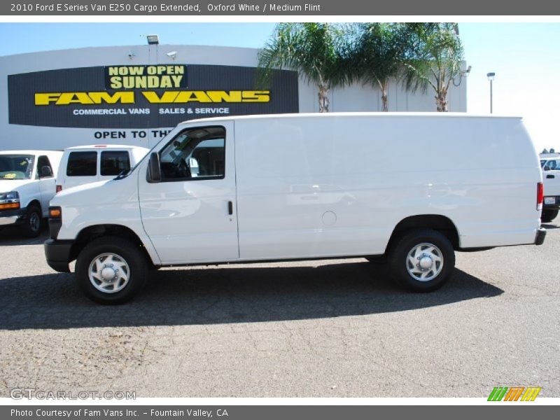 Oxford White / Medium Flint 2010 Ford E Series Van E250 Cargo Extended