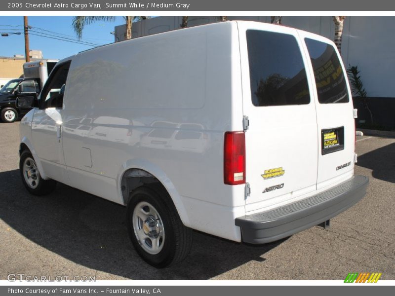 Summit White / Medium Gray 2005 Chevrolet Astro Cargo Van