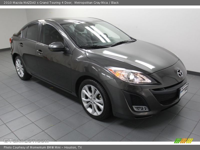 Front 3/4 View of 2010 MAZDA3 s Grand Touring 4 Door