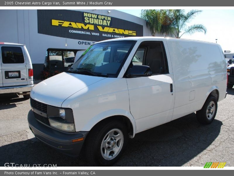Summit White / Medium Gray 2005 Chevrolet Astro Cargo Van