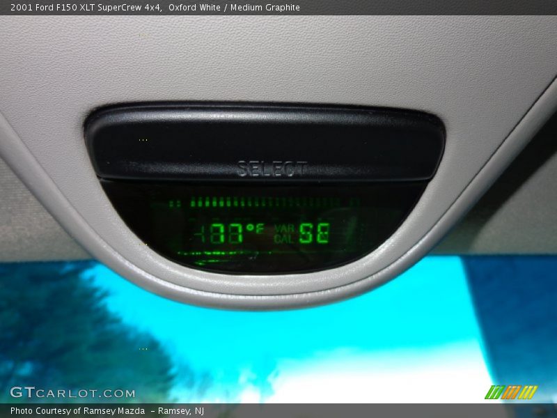 Oxford White / Medium Graphite 2001 Ford F150 XLT SuperCrew 4x4