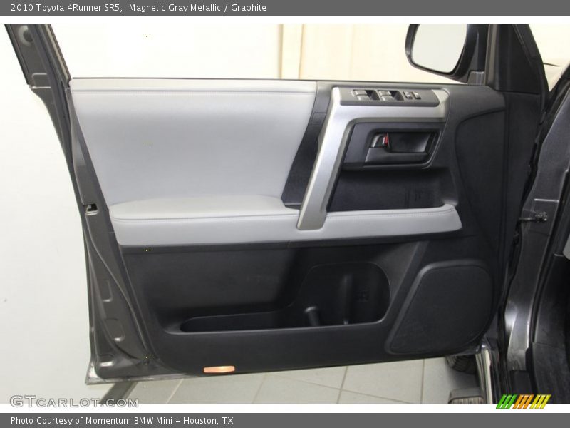 Magnetic Gray Metallic / Graphite 2010 Toyota 4Runner SR5