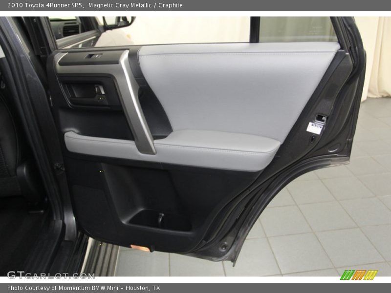 Magnetic Gray Metallic / Graphite 2010 Toyota 4Runner SR5