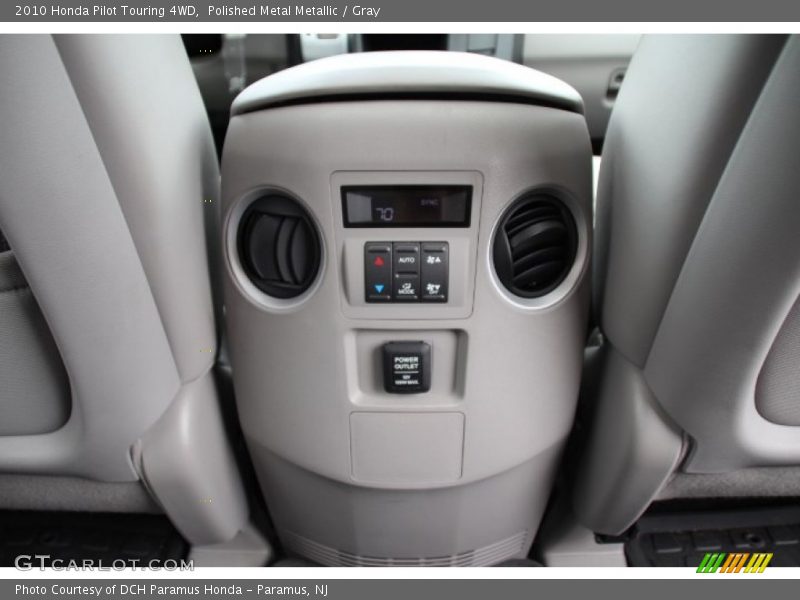 Polished Metal Metallic / Gray 2010 Honda Pilot Touring 4WD