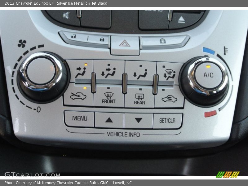 Silver Ice Metallic / Jet Black 2013 Chevrolet Equinox LT