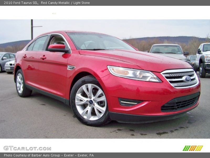 Front 3/4 View of 2010 Taurus SEL