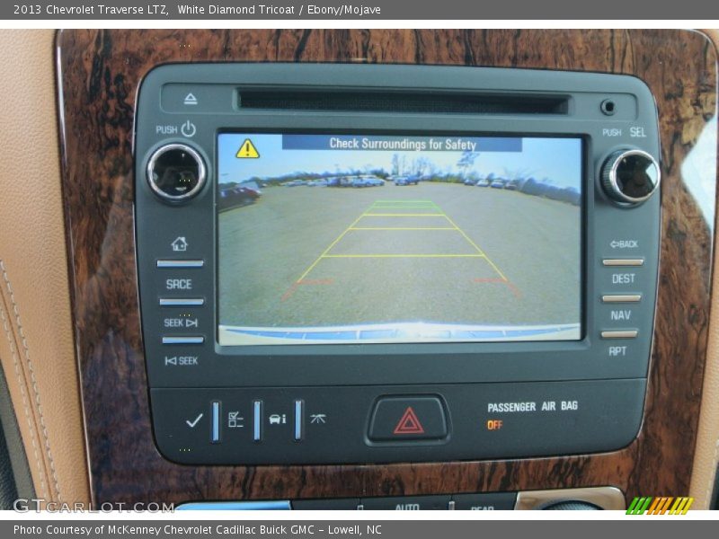 White Diamond Tricoat / Ebony/Mojave 2013 Chevrolet Traverse LTZ