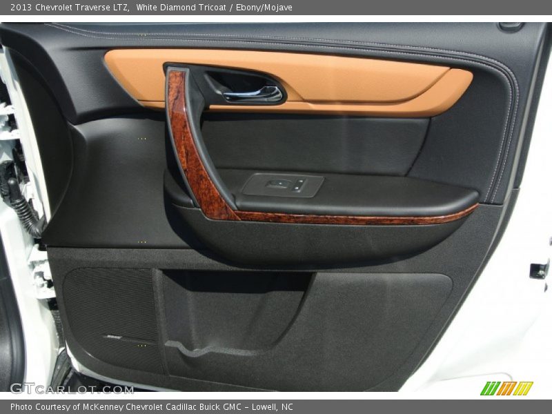 White Diamond Tricoat / Ebony/Mojave 2013 Chevrolet Traverse LTZ