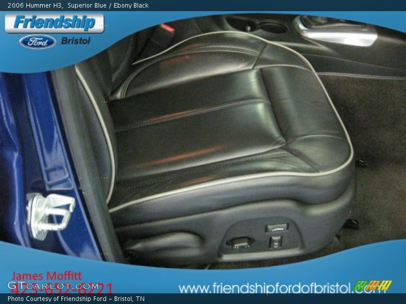 Superior Blue / Ebony Black 2006 Hummer H3