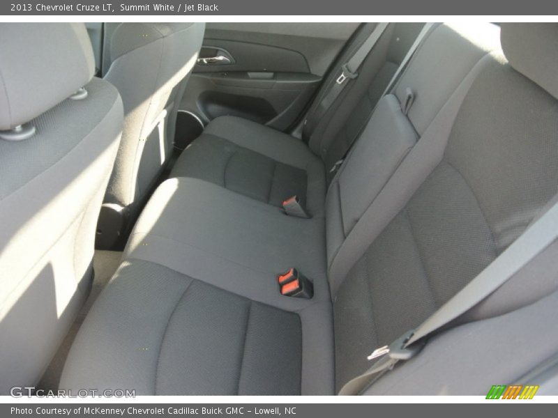 Summit White / Jet Black 2013 Chevrolet Cruze LT
