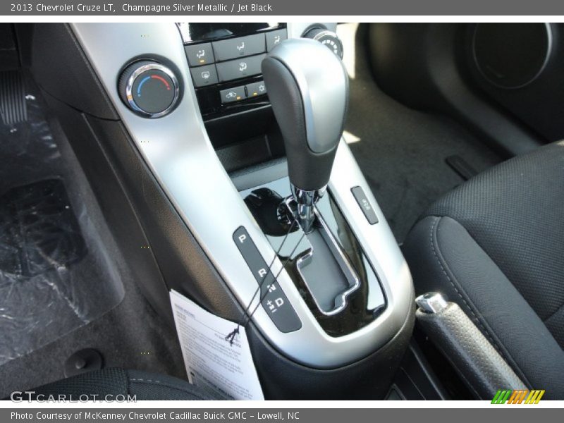 Champagne Silver Metallic / Jet Black 2013 Chevrolet Cruze LT