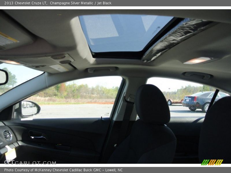 Champagne Silver Metallic / Jet Black 2013 Chevrolet Cruze LT