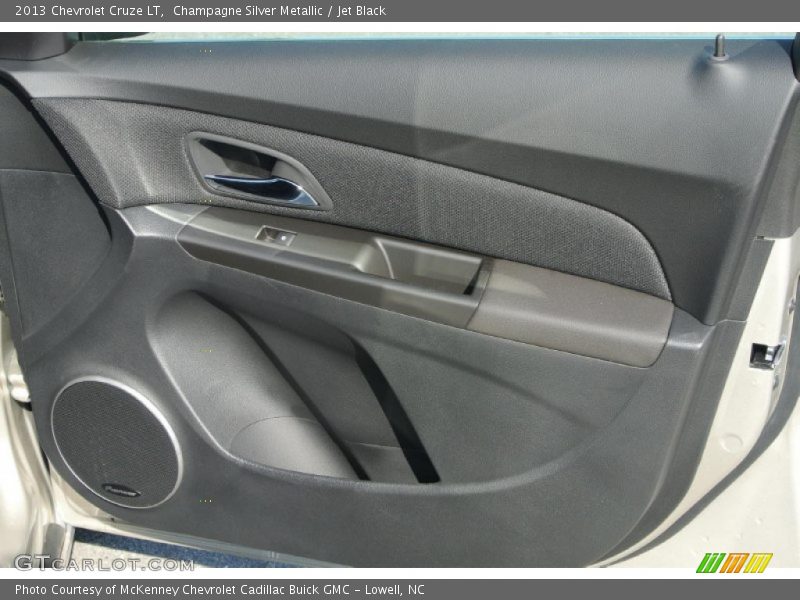Champagne Silver Metallic / Jet Black 2013 Chevrolet Cruze LT