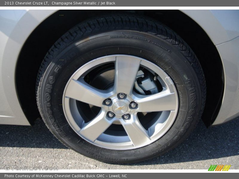 Champagne Silver Metallic / Jet Black 2013 Chevrolet Cruze LT
