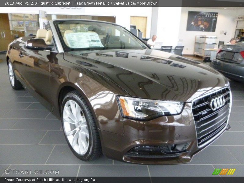 Front 3/4 View of 2013 A5 2.0T quattro Cabriolet