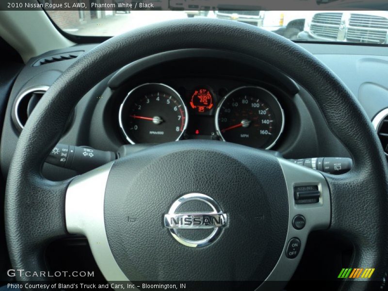 Phantom White / Black 2010 Nissan Rogue SL AWD