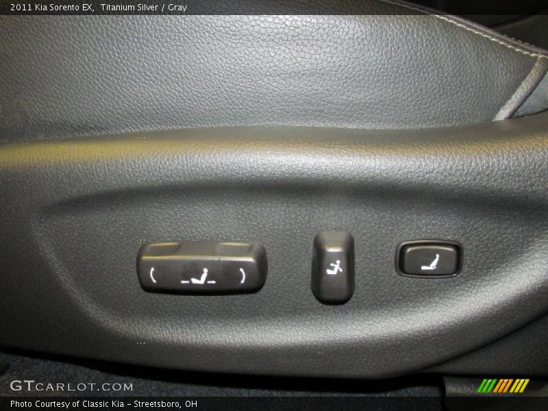 Controls of 2011 Sorento EX