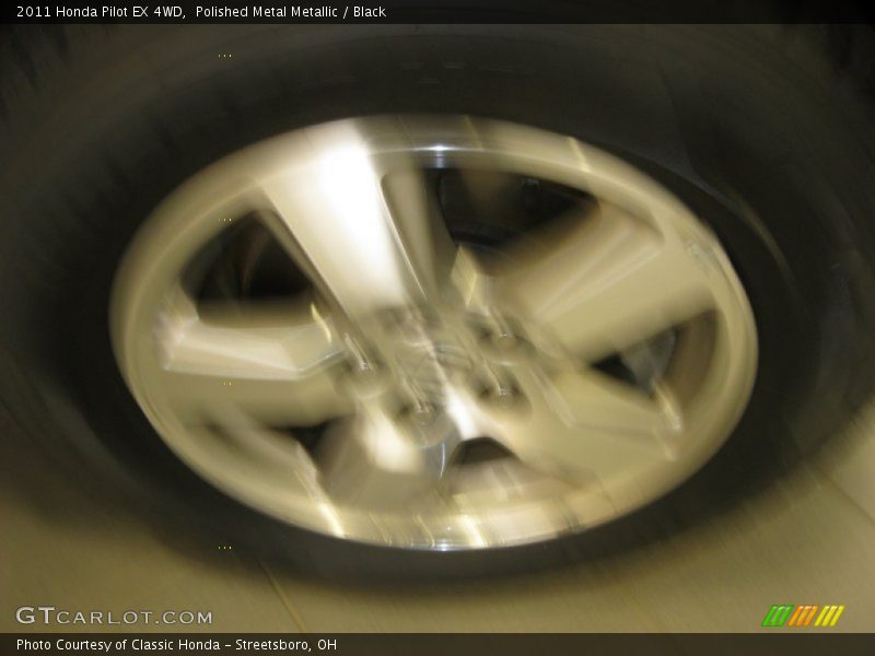 Polished Metal Metallic / Black 2011 Honda Pilot EX 4WD