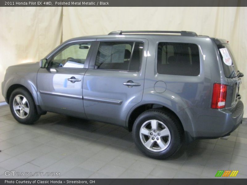 Polished Metal Metallic / Black 2011 Honda Pilot EX 4WD