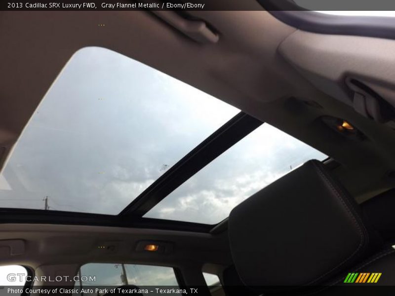 Gray Flannel Metallic / Ebony/Ebony 2013 Cadillac SRX Luxury FWD
