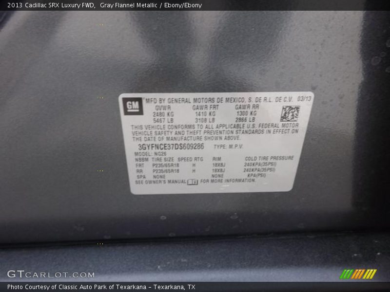 Gray Flannel Metallic / Ebony/Ebony 2013 Cadillac SRX Luxury FWD