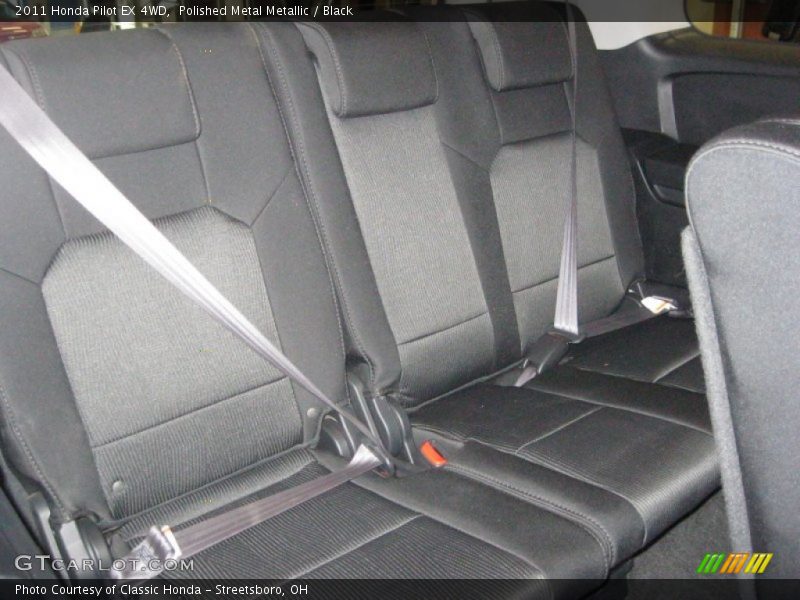 Polished Metal Metallic / Black 2011 Honda Pilot EX 4WD