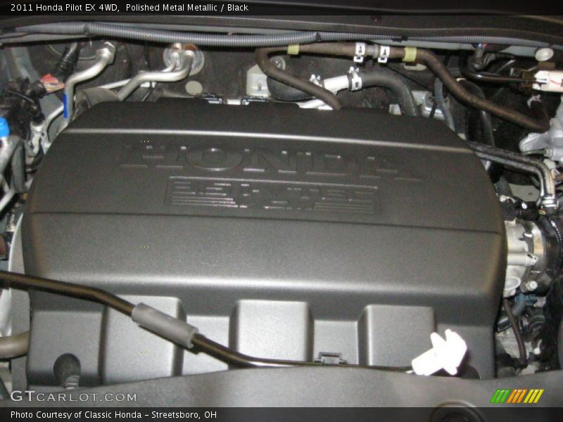 Polished Metal Metallic / Black 2011 Honda Pilot EX 4WD