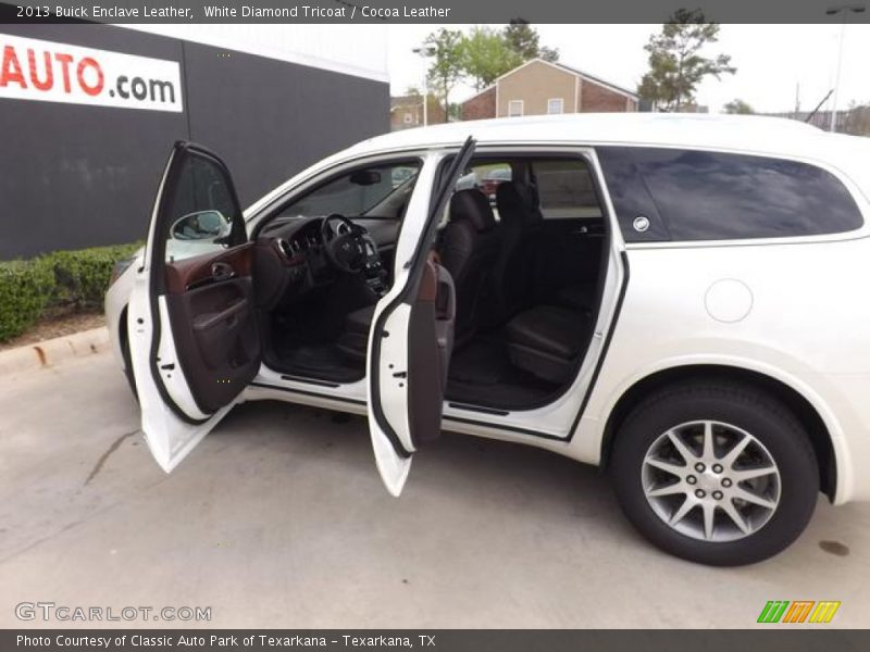 White Diamond Tricoat / Cocoa Leather 2013 Buick Enclave Leather