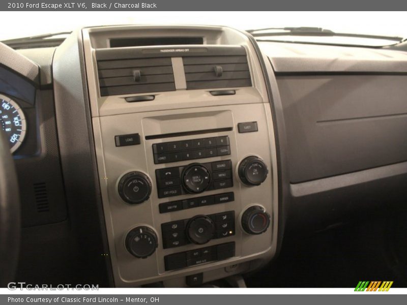 Black / Charcoal Black 2010 Ford Escape XLT V6