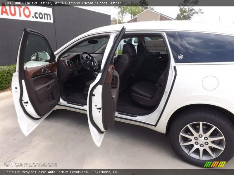 White Diamond Tricoat / Cocoa Leather 2013 Buick Enclave Leather