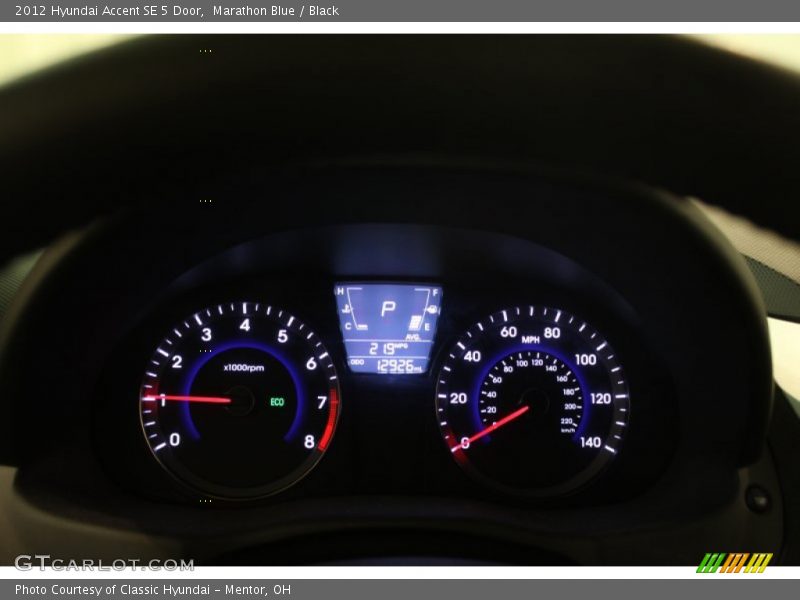 Marathon Blue / Black 2012 Hyundai Accent SE 5 Door
