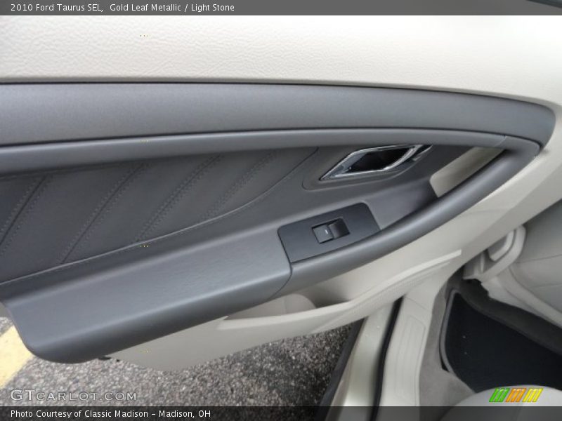 Gold Leaf Metallic / Light Stone 2010 Ford Taurus SEL