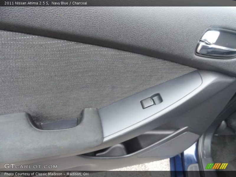 Navy Blue / Charcoal 2011 Nissan Altima 2.5 S