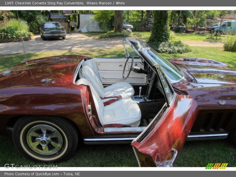  1965 Corvette Sting Ray Convertible White Interior