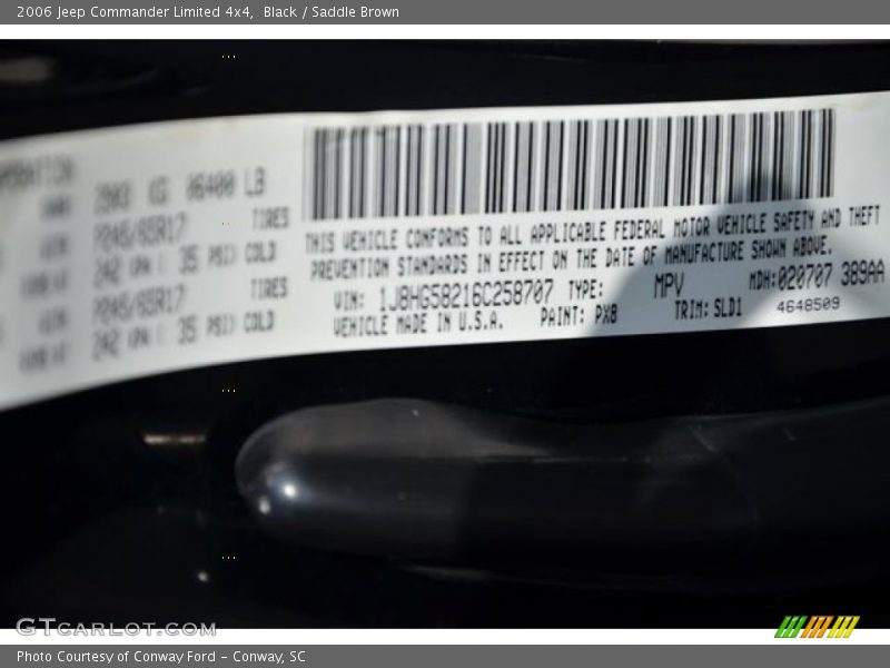 Black / Saddle Brown 2006 Jeep Commander Limited 4x4